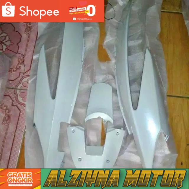 Body Vario 110 lama karbu putih