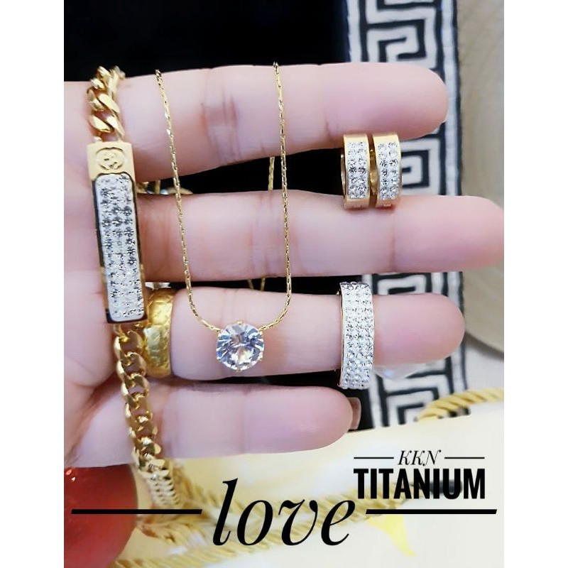 paket perhiasan titanium anti karat