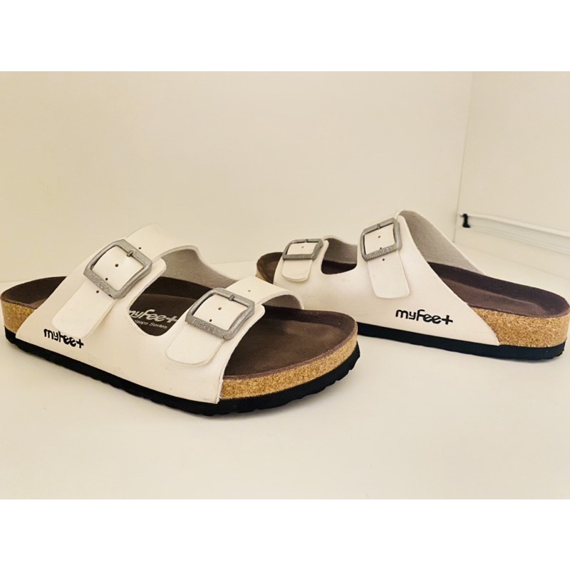 Preloved MYFEET Sandal kesehatan warna PUTIH