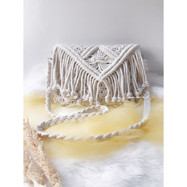 Macrame bag/Macrame sling bag/tas macrame/tas selempang