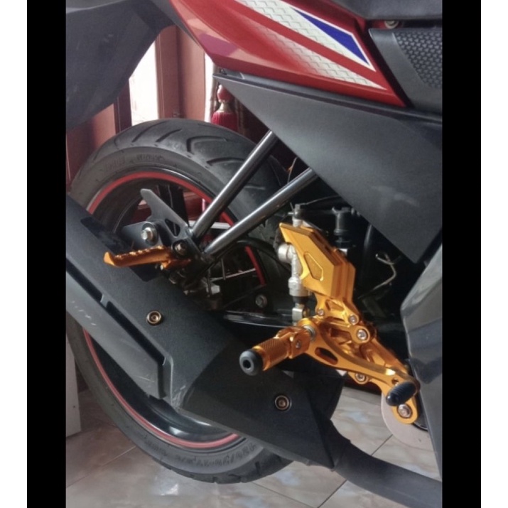 Step / foot step / pijakan kaki belakang warna vixion v84 HARGA SEPASANG KIRI KANAN TERMURAH