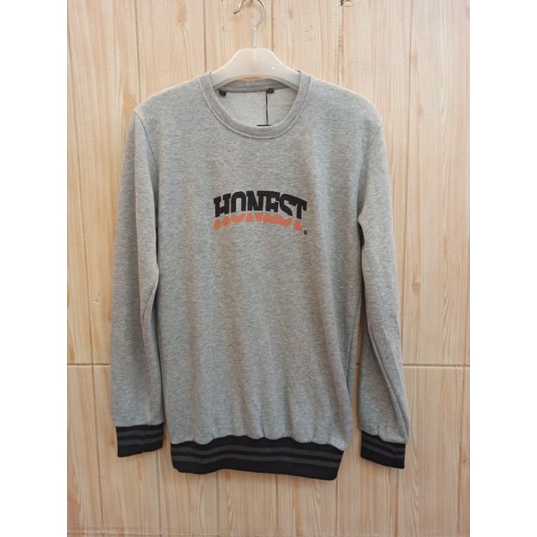 SWEATER DISTRO PRIA WANITA ABU-ABU