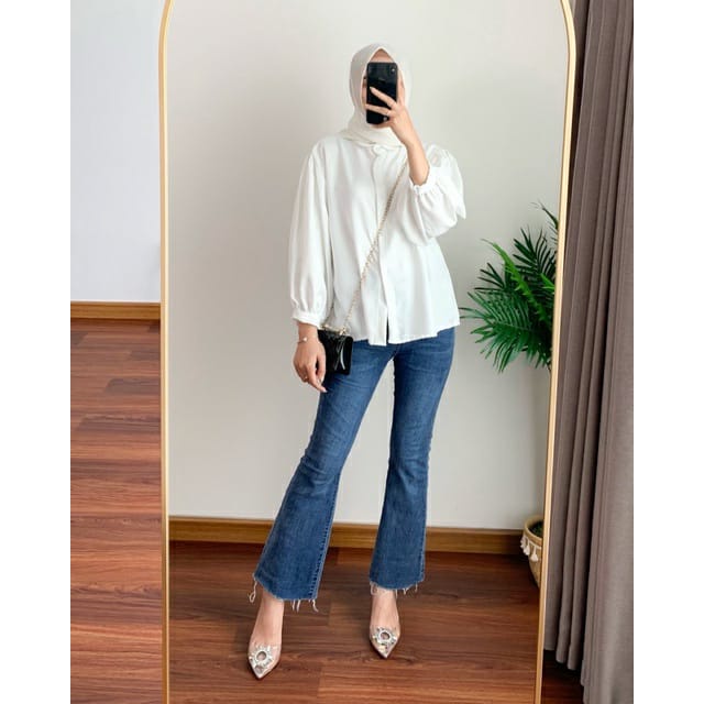 BEFAST - ZFS OOTD Wanita Blouse TIFFNY / ELZE SHAKILA BATWING SHIRT / Pakaian Blouse Kasual / Blouse Kekiniaan Wanita Remaja / Blouse Banyak Warna / Fashion Wanita Casual / Blouse Lengan Panjang / Blouse Polos Terbaru 2022