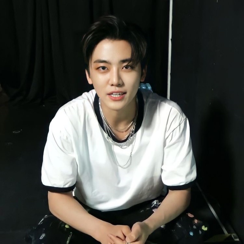 booked pc nana agent