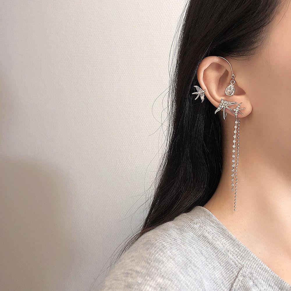 Needway Berlian Imitasi Rumbai Anting Perancis Elegan Kanan Telinga Klip Ada Lubang Telinga Perhiasan Fashion Kepribadian Wanita Klip Telinga