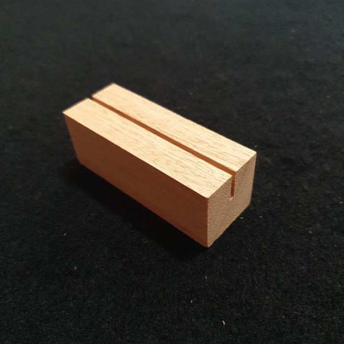 

card holder 10cm x 3cm x 3cm lubang 3mm dudukan akrilik kartu foto