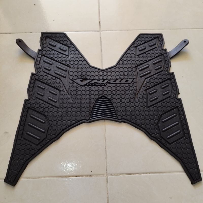 Karpet Karet Vario Techno 125 150 Hitam Polos