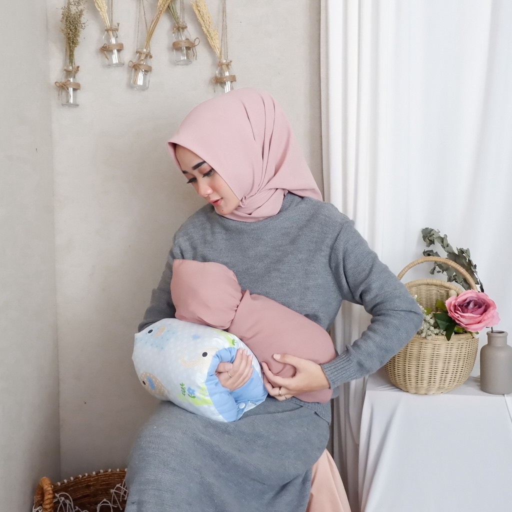 Bantal Menyusui Bayi Multifungsi Harga Murah Model Tangan Nursing Arm Pillow Jumbo Besar Ibu Menyusui Bayi ASI Bantal Baby Toddler Empuk Lembut Motif Karakter Lucu Persiapan Perlengkapan Bayi Baru Lahir Newborn Baby Ibu Menyusui Ibu Hamil Merek Ndollolo