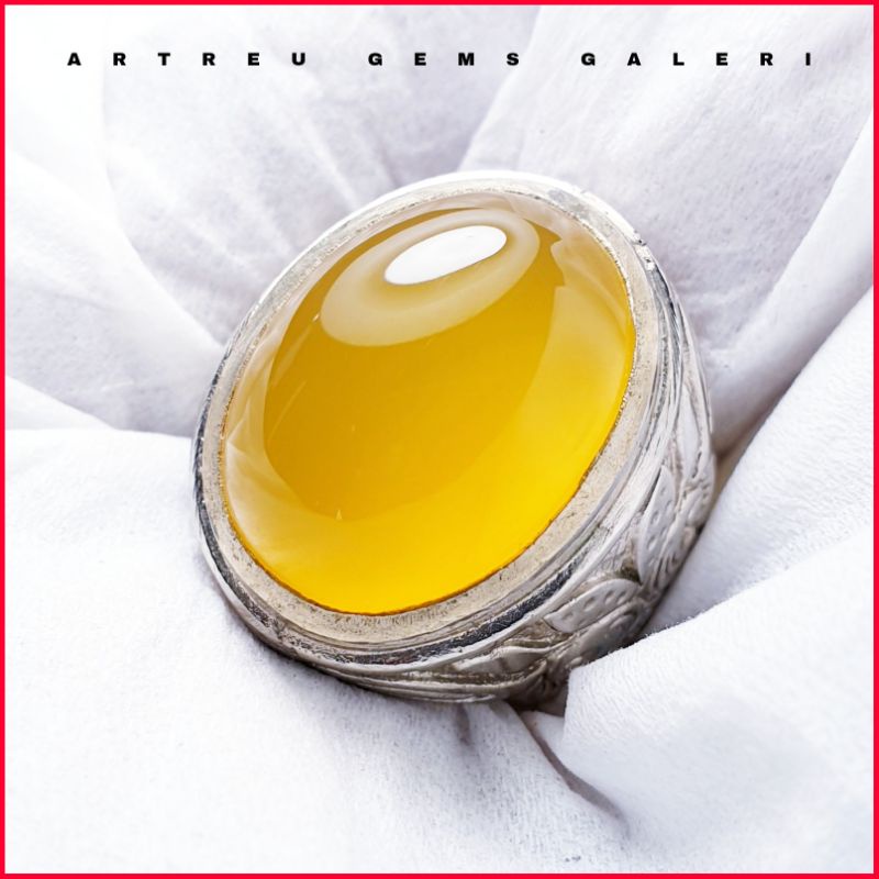 Batu Anggur Kuning Golkar. batu kecubung batu zamrud batu solar batu biru langit batu blue safir