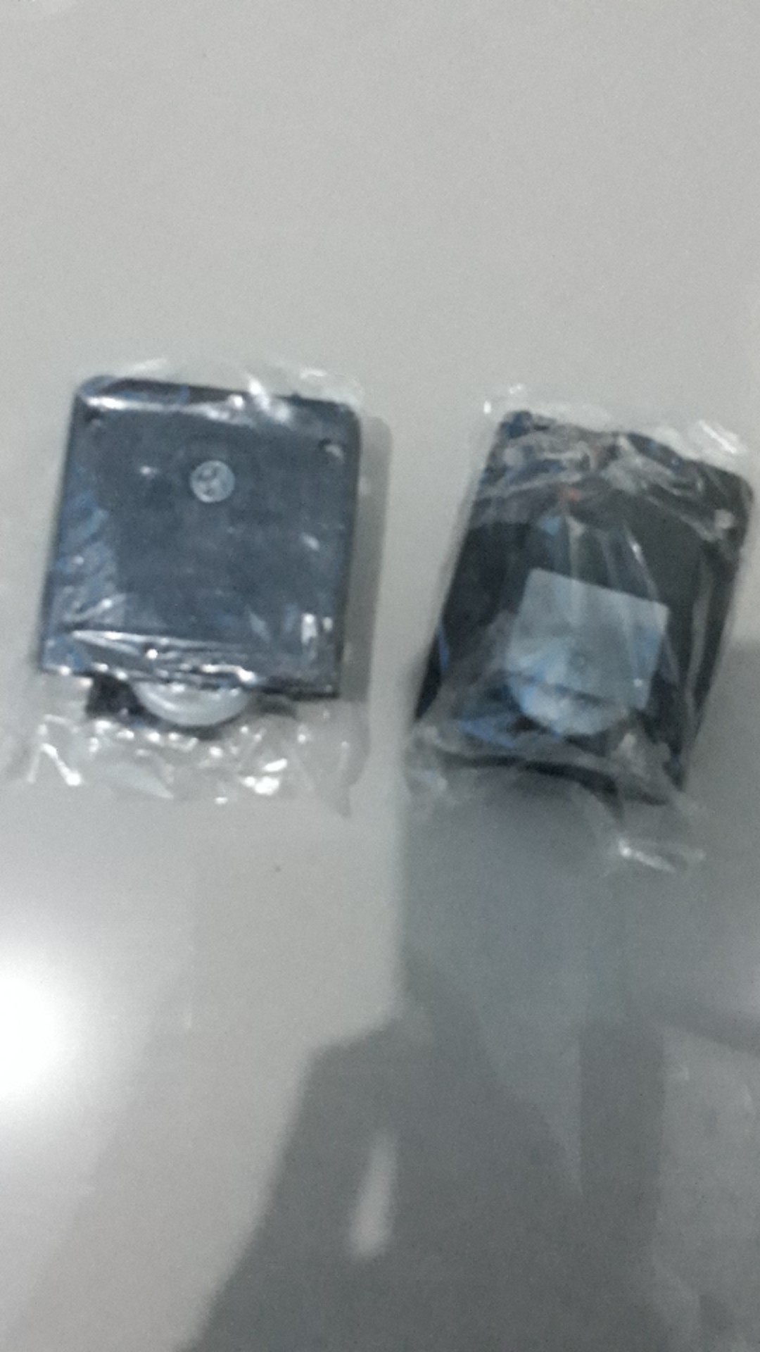 Roda Sliding 358 Pintu Lemari Geser Pasangan Rel U Dan M