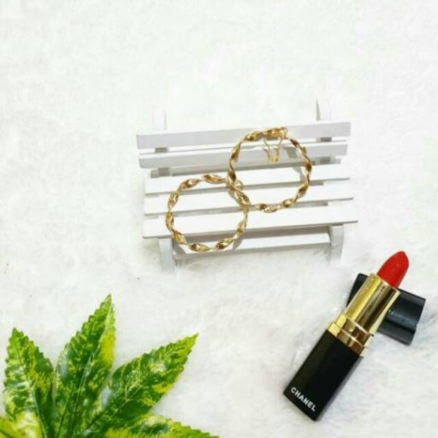 aksesoris Anting hijab motif lingkar wave gold