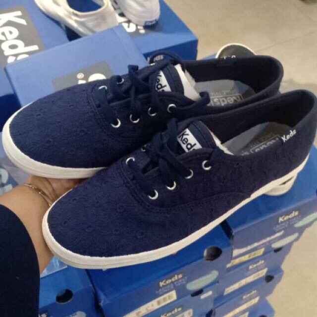 Sepatu keds - champion eyelet navy