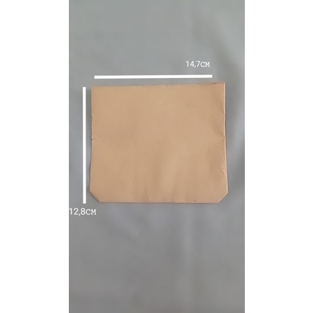 

KERTAS PACKING,KERTAS BUNGKUS MAKANAN KERTAS SAMSON MURAH WARNA COKLAT UKURAN 14,7CM X 12,8CM