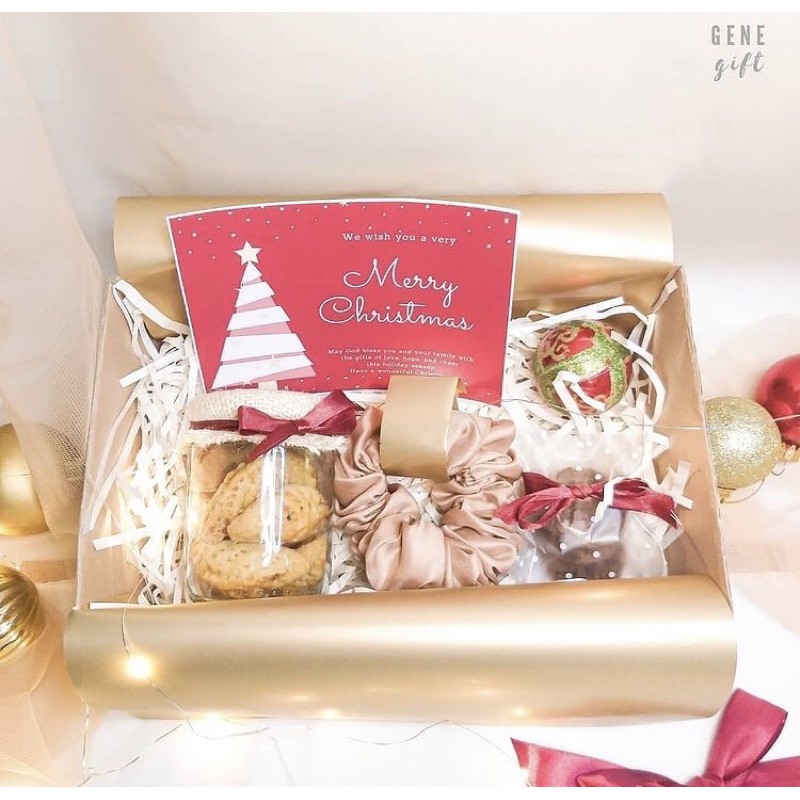 

Christmas Hampers by Genegift (SNOW Package)