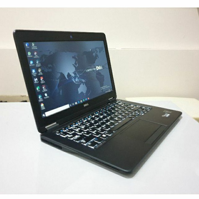 Dell Latitude E7250 Core i7 Gen 5th Ram 8GB SSD 256GB 12,5-Inch Full HD Mulus