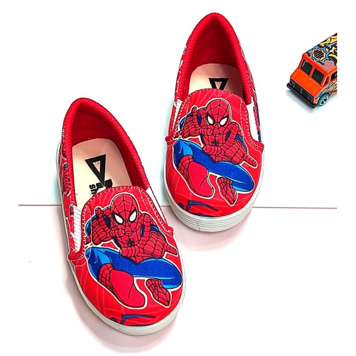 Sepatu Anak Laki laki Slip On Anak Sepatu Casual Anak Laki motif Spiderman merah