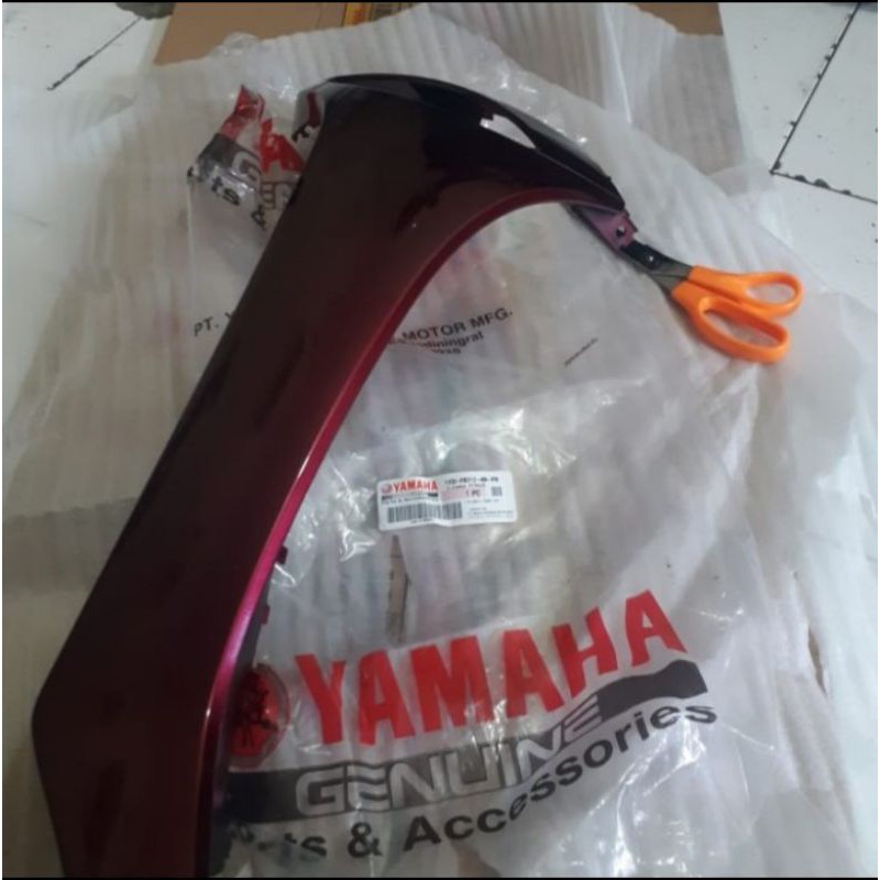 Sayap kanan yamaha Fino FI 115 - Fino 125 original UNGU