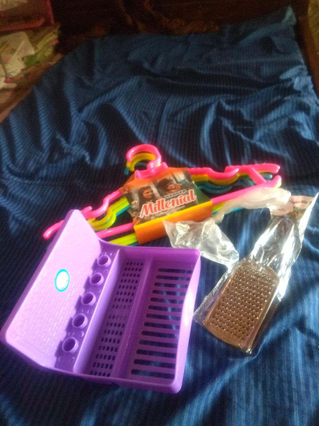 Hanget Plastik Mileniel Warna Warni Besar Bagus Dan Kokoh