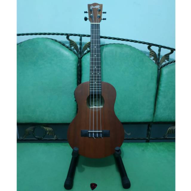 Ukulele Tenor Elektrik Merk Cowboy Original 25 inc Murah Jakarta