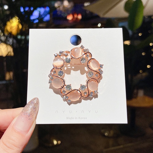 Pink Empress Lucu Korea Mutiara Bros Kepribadian Wanita High-end Korsase Pakaian Tetap Pin Aksesoris Hadiah-06#