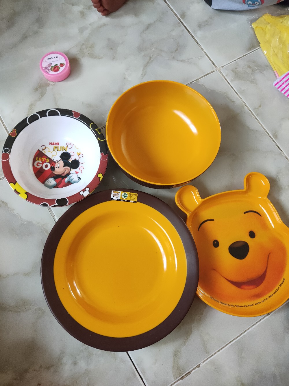 P09a5 Piring Makan 2 Warna Kuning Choco 9 Golden Dragon