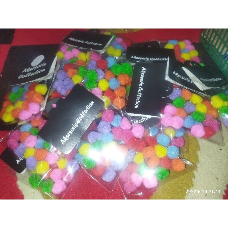 pom pom kecil hiasan isi 20 pcs nail art dll