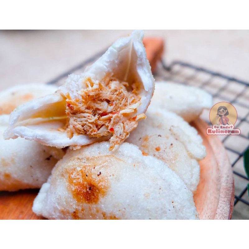 

Cireng isi ayam suwir ( kemasan vakum )