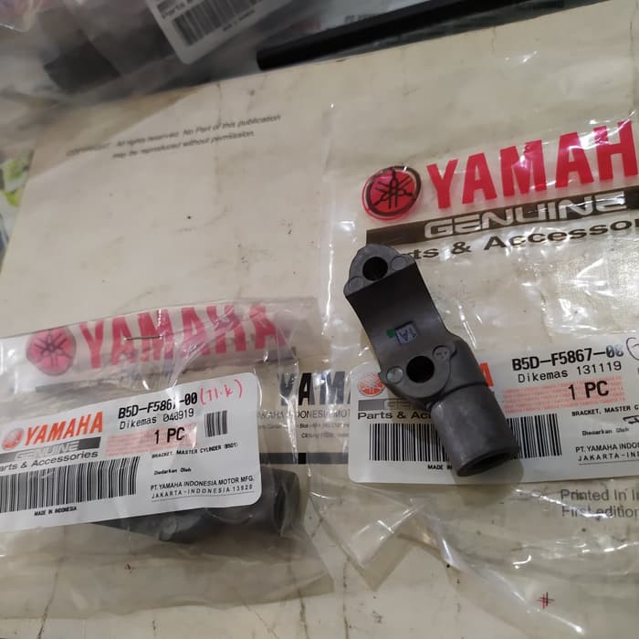 DUDUKAN SPION KANAN FREEGO YAMAHA ORIGINAL B5D-F5867-00