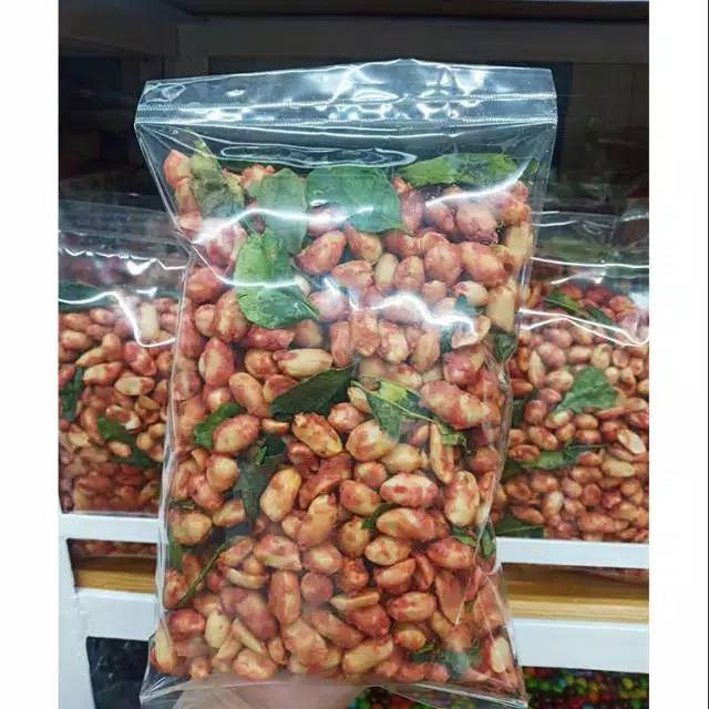 

Kacang Thailand / Kacang Oven 500gr