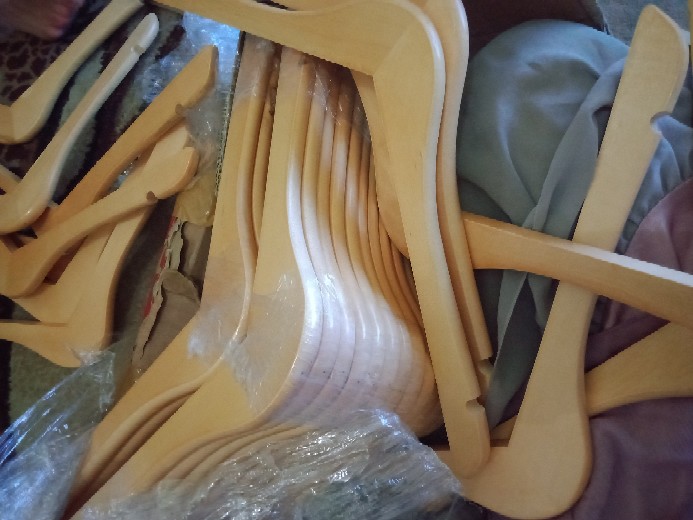 Hanger Suling 6 Paku Pipa Kotak Tekuk U