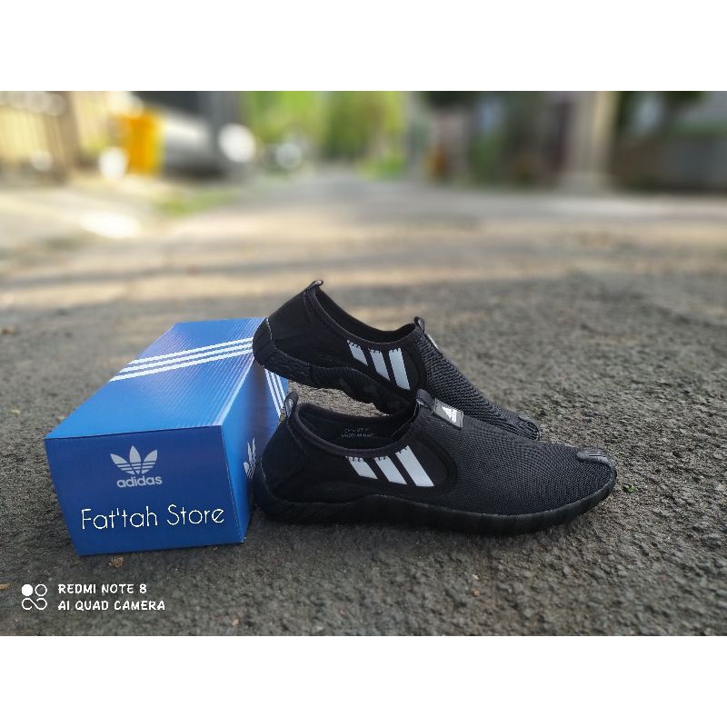 sepatu cleat adidas