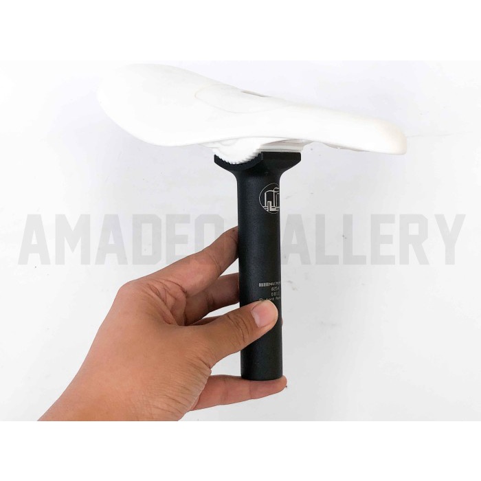 PART freestyle BMX SADDLE SEAT JOK PIVOTAL WITH SEATPOST