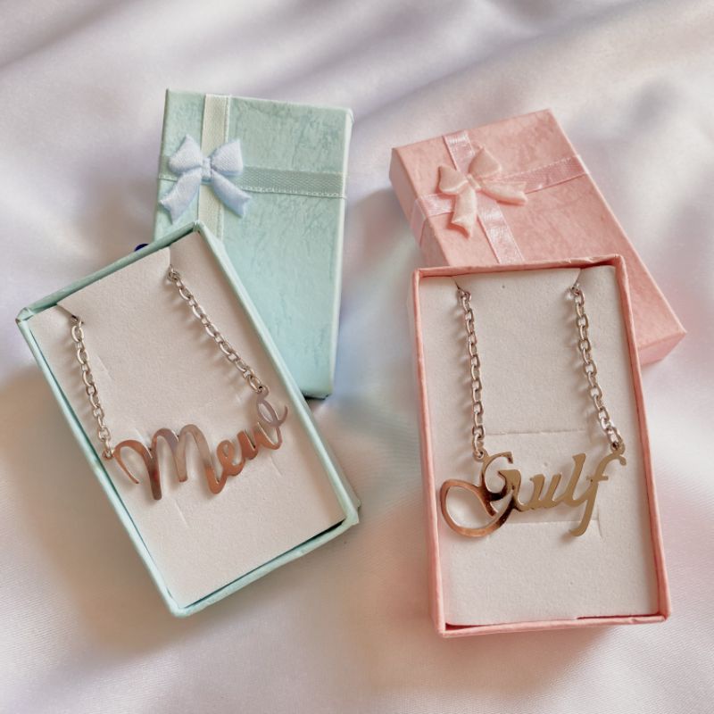 (Ready Stock) Kalung Nama Thai actors MewGulf BrightWin (BEBAS CUSTOM NAMA)