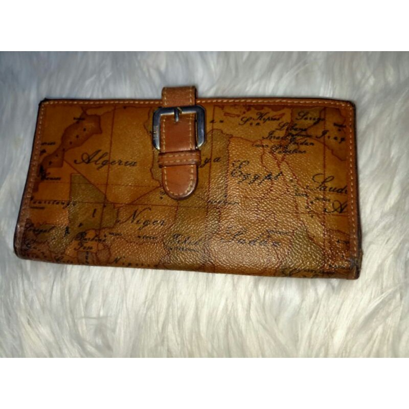 dompet peta Alviero martini