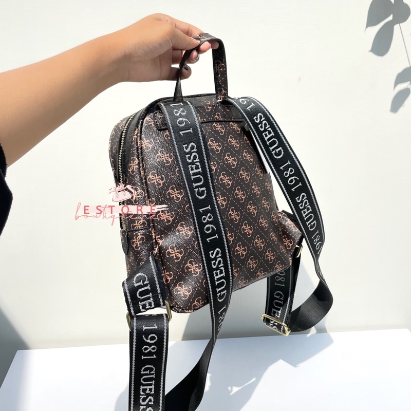 New G Backpack Unisex Signature