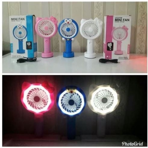 Barangunik2021 -Kipas Angin Tangan Stand Portable Karakter + Lampu Led / Mini Fan Led