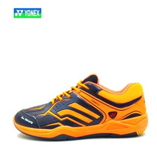 can running shoes be used for badminton