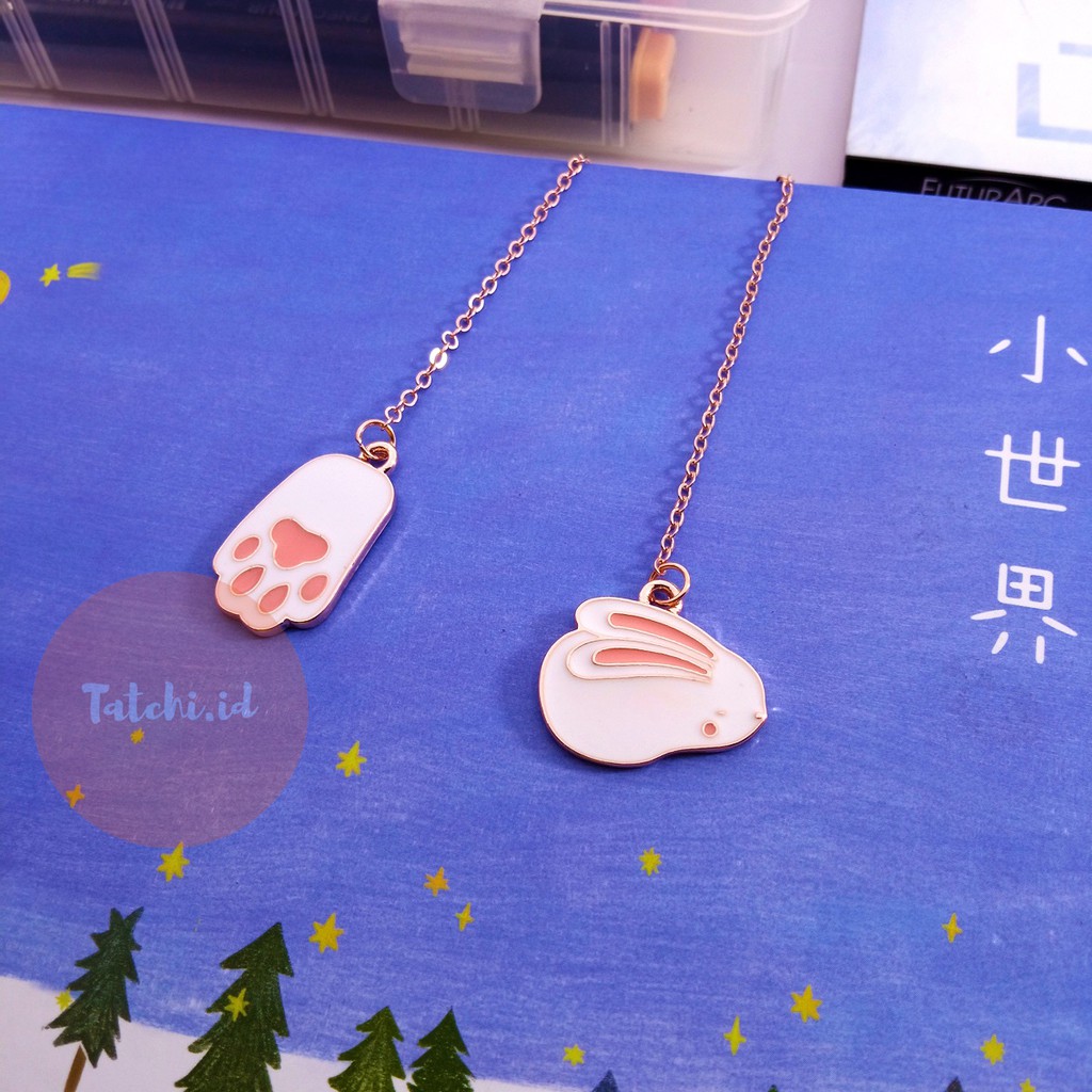 

Rabbit Bookmark Metal/ Pembatas Buku Bergambar Kelinci