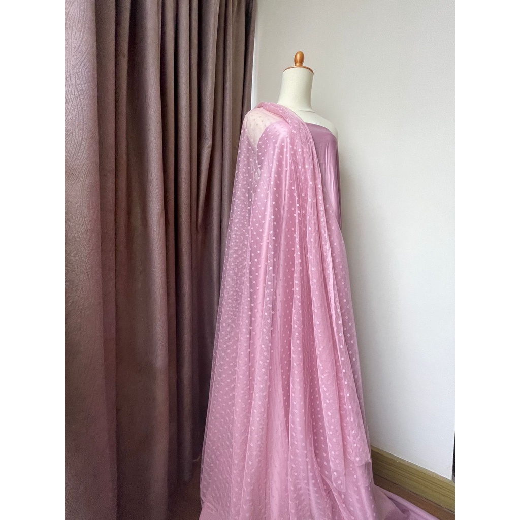 Bahan Kain Tile Tille Tule Tulle Dot Dotty Warna Dusty Pink Merah Muda