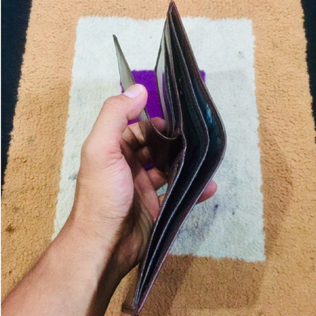 dompet lipat pria bahan kulit asli motif cetak urat kayu #dompet #dompetkulit #dompetpria #menwallet