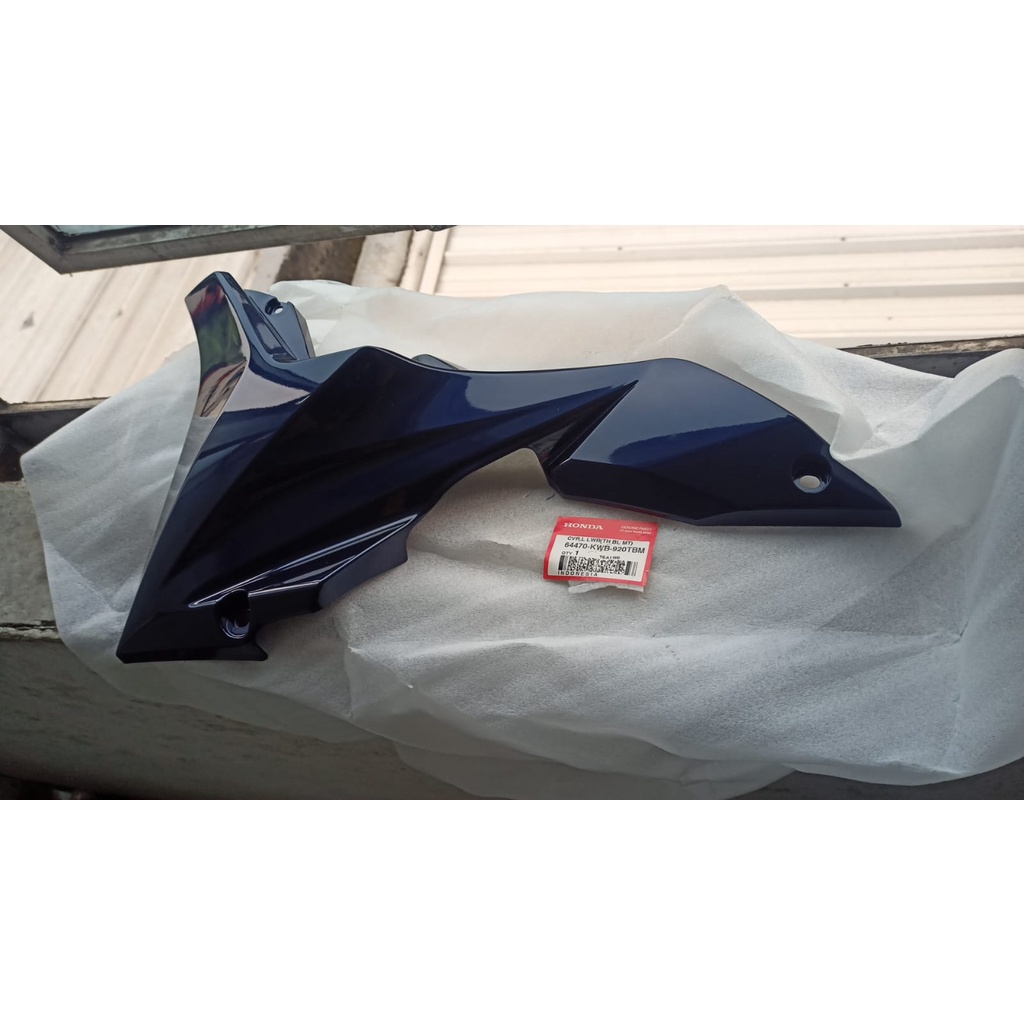 COVER SAYAP KIRI BIRU DONGKER BLADE KARBU LAMPU 1 EDISI PERTAMA 64470KWB920TBM COVER L LWR ORIGINAL 