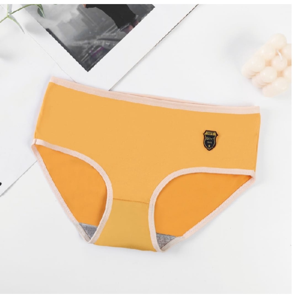 Smile Celana Dalam Wanita Premium High Quality CD Push Up 2029-YELLOW