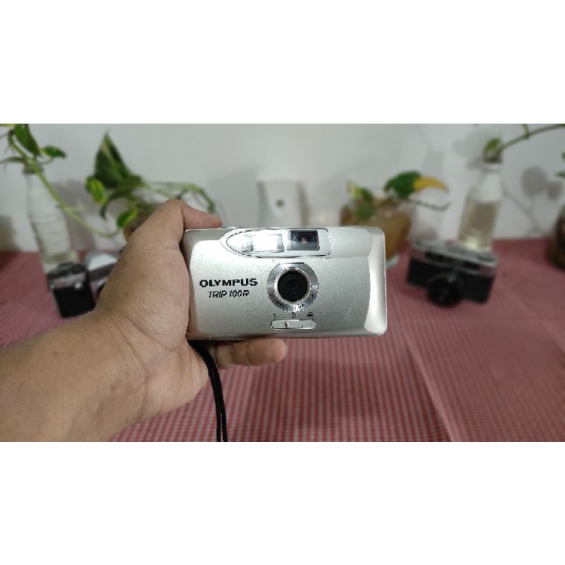 kamera analog olympus trip 100r