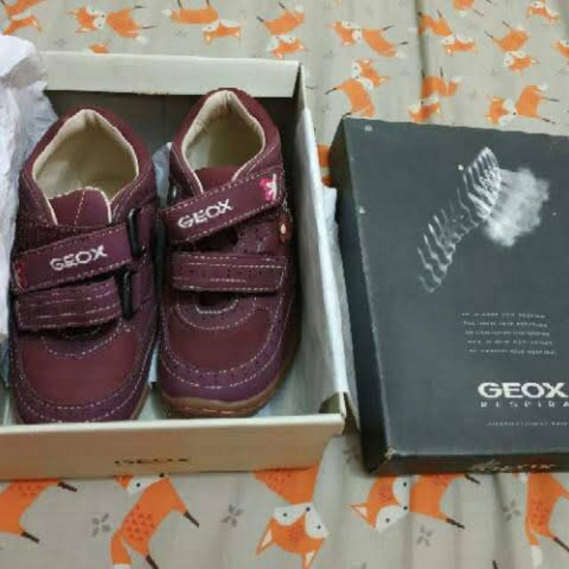 Sepatu anak  GEOX ORIGINAL ya
