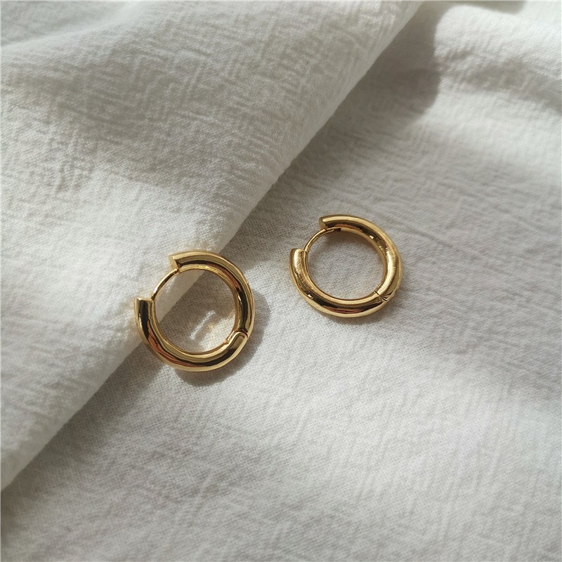 [ACKER] 1pasang Anting Hoop Kecil Dasar Sederhana 14K Anting Lingkaran Tabung Berlapis Emas Huggie Stud