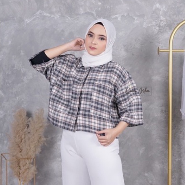 KEMEJA WANITA CROP FLANEL IMPORT TARTAN KEZY
