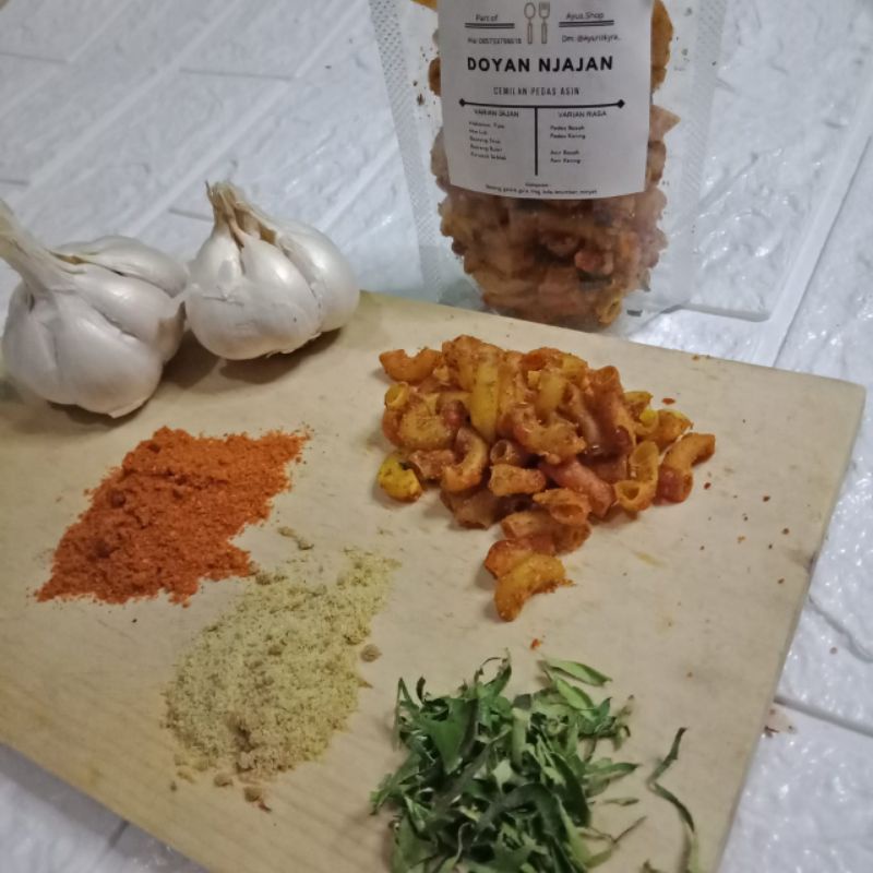 

Makaroni-pedas
