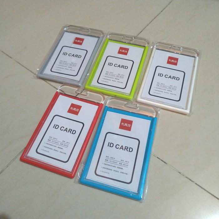 

Tempat Kartu ID Card IDcard bahan Akrilik Acrylic Kantor Nametag Name tag