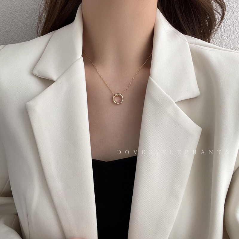 Aksesoris fashion wanita versi Korea dari kalung cincin geometris sederhana dan serbaguna