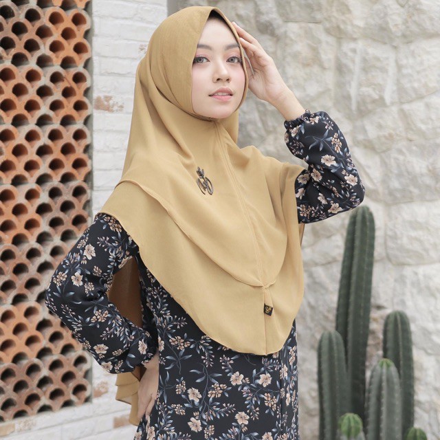 Koyu Hijab Instan Khimar Armani Premium Aurum